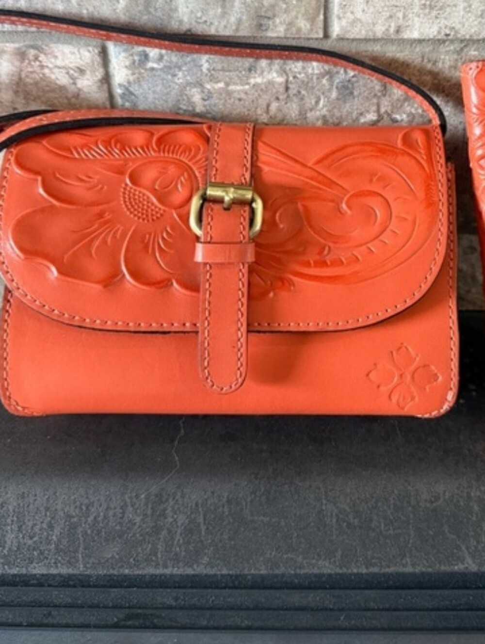 Patricia Nash Orange Tooled Floral Leather Crossbody Bag - Picture 16 of 16